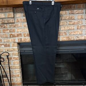 Men’s Dockers Golf pleated pants